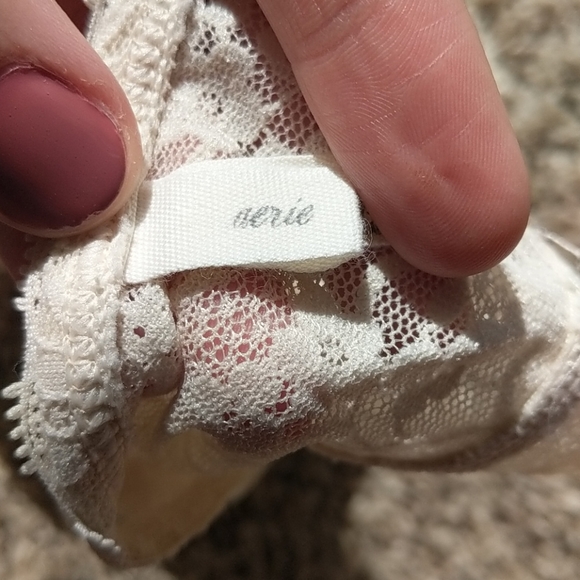 Aerie bandeau. - Picture 3 of 4